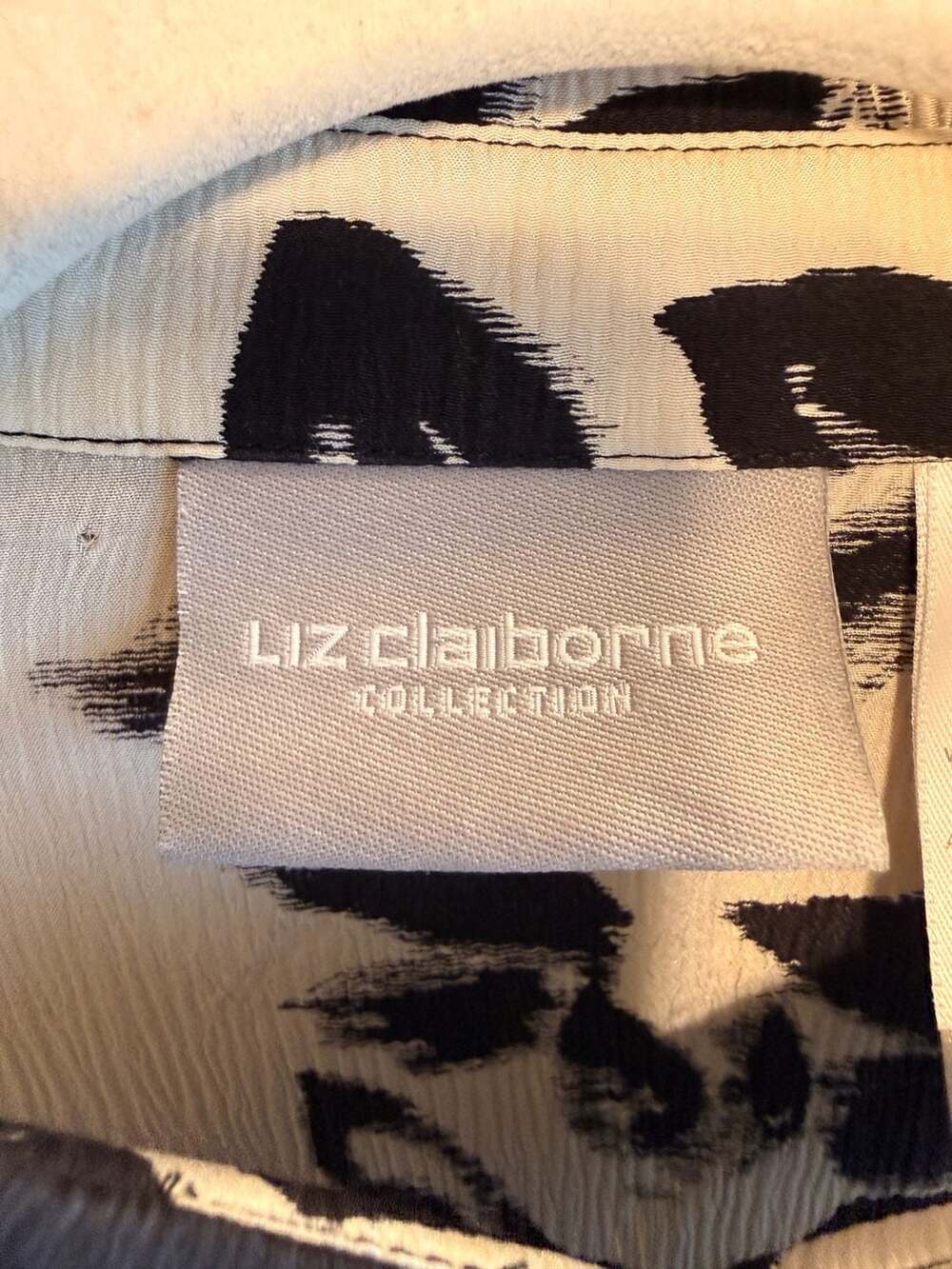 Liz Claiborne Collection 100% Silk Floral Side-Tie Blouse Size 8 - EK - Picture 5 of 8